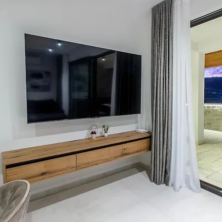ヴィラ Beachfront Villa, Indoor Heated Pool Stunning View
