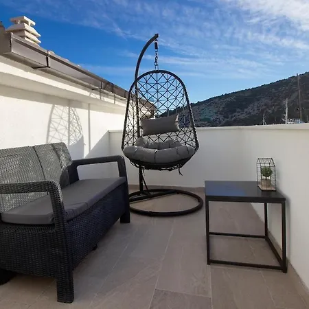 Beachfront Villa, Indoor Heated Pool Stunning View